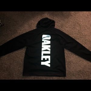Oakley hoodie
